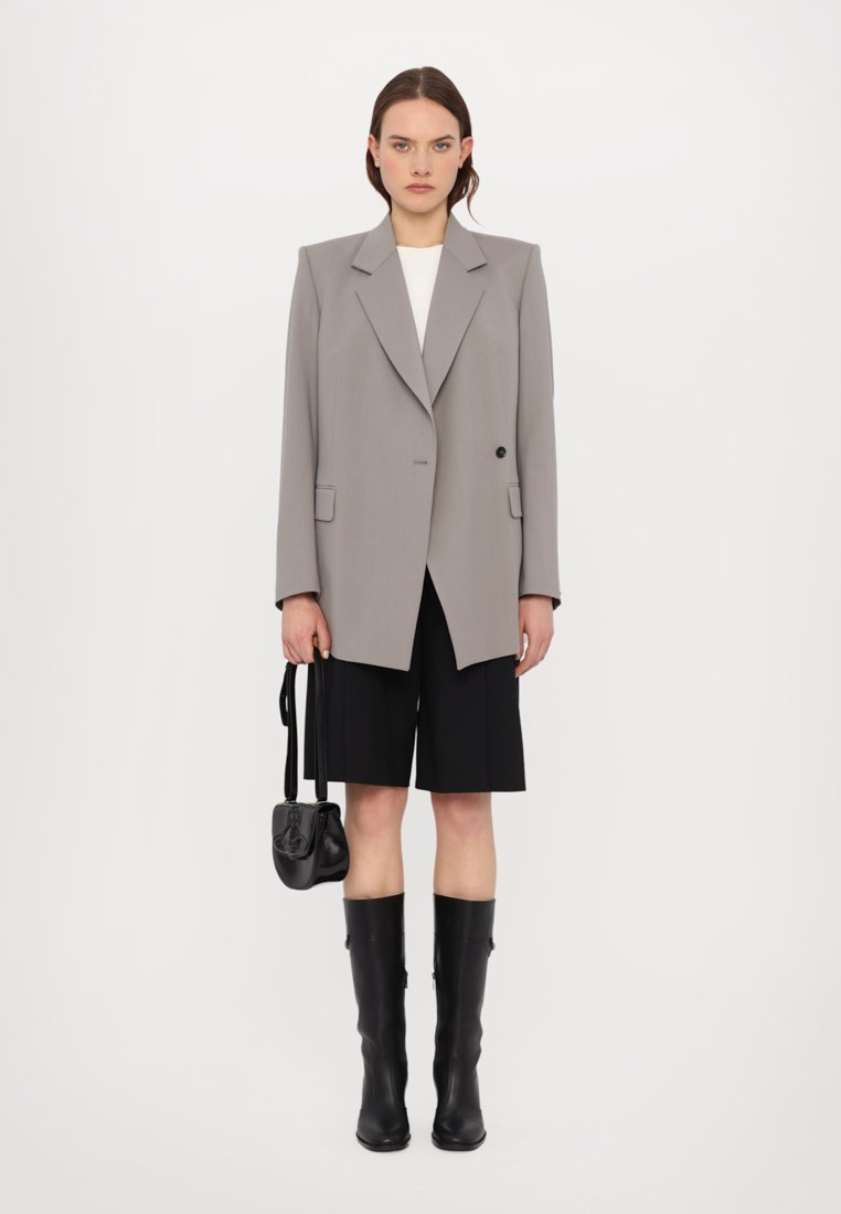 Gunda Tailored Blazer