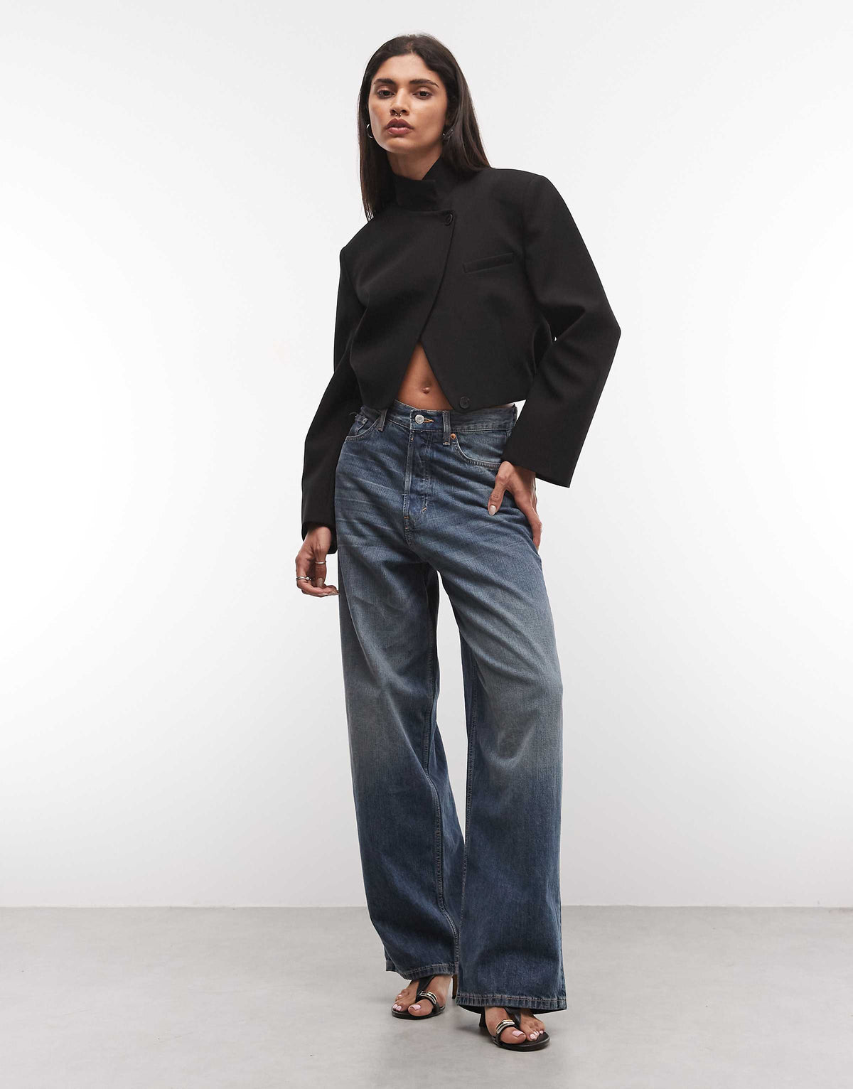 Dorothea Crop Blazer
