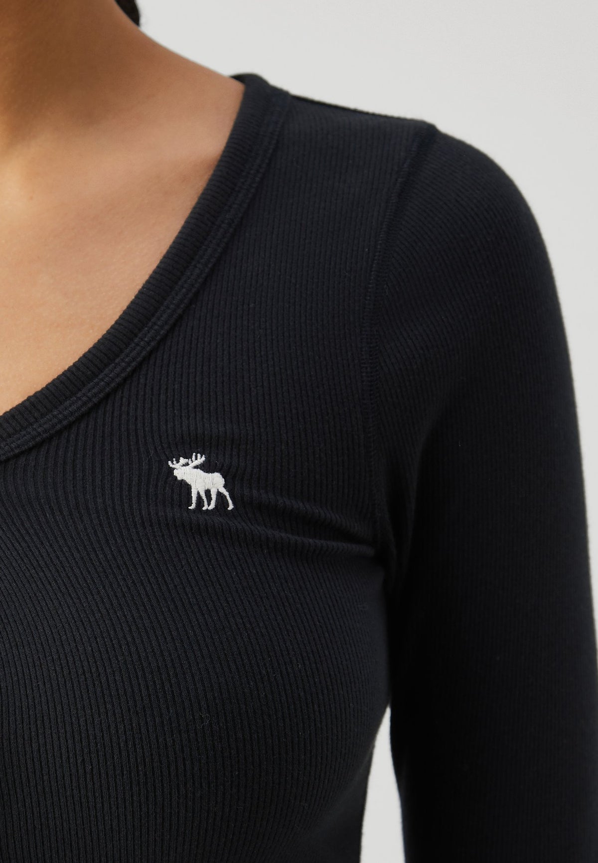 Annelie Henley Top