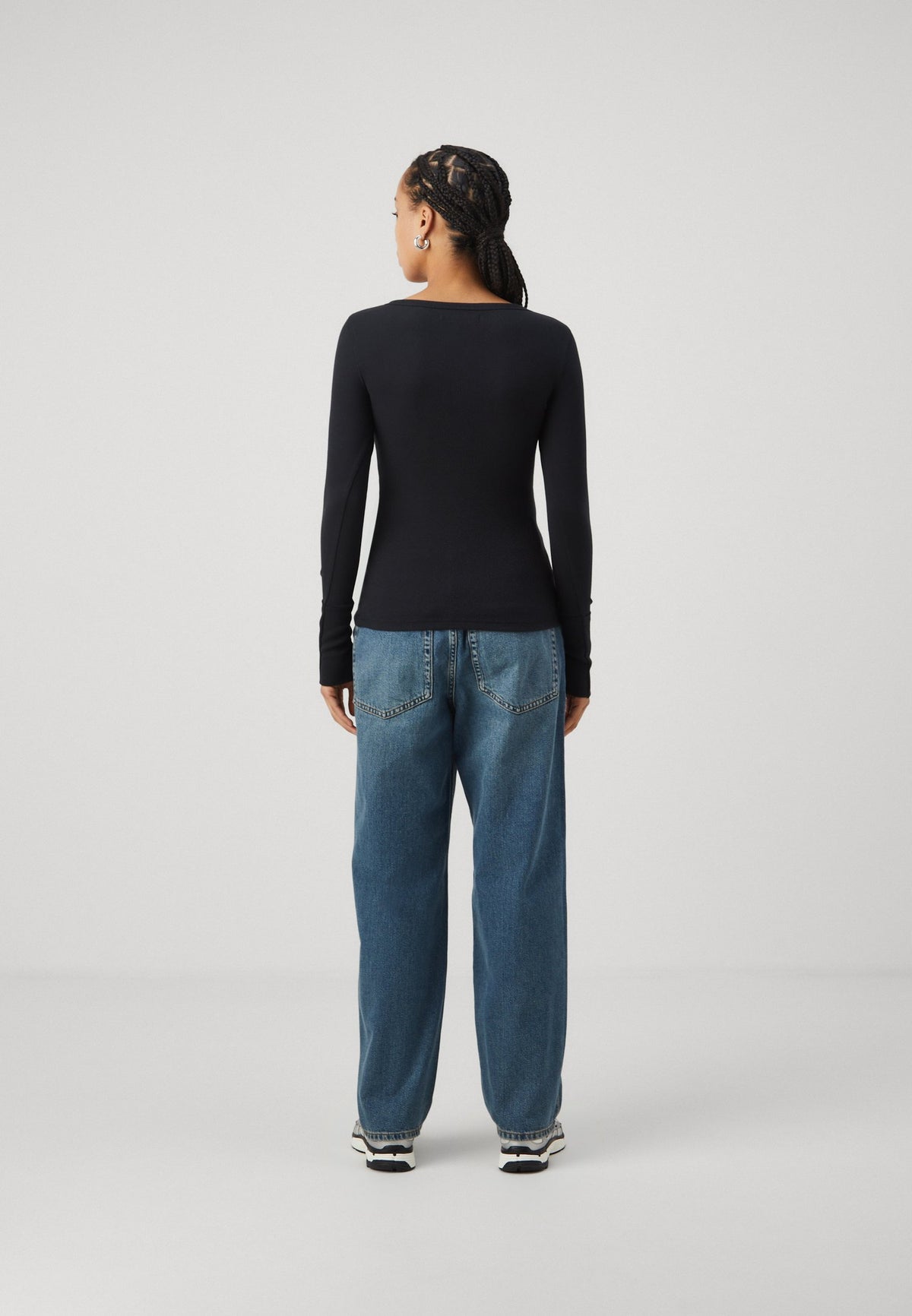 Annelie Henley Top